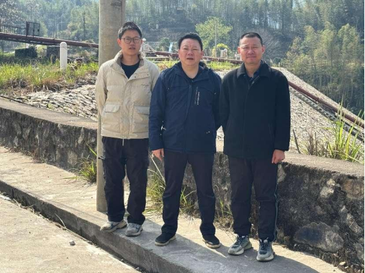 1747707583174659.png 5fdc817d-f270-4de9-b82c-caec3bfba9c5.png